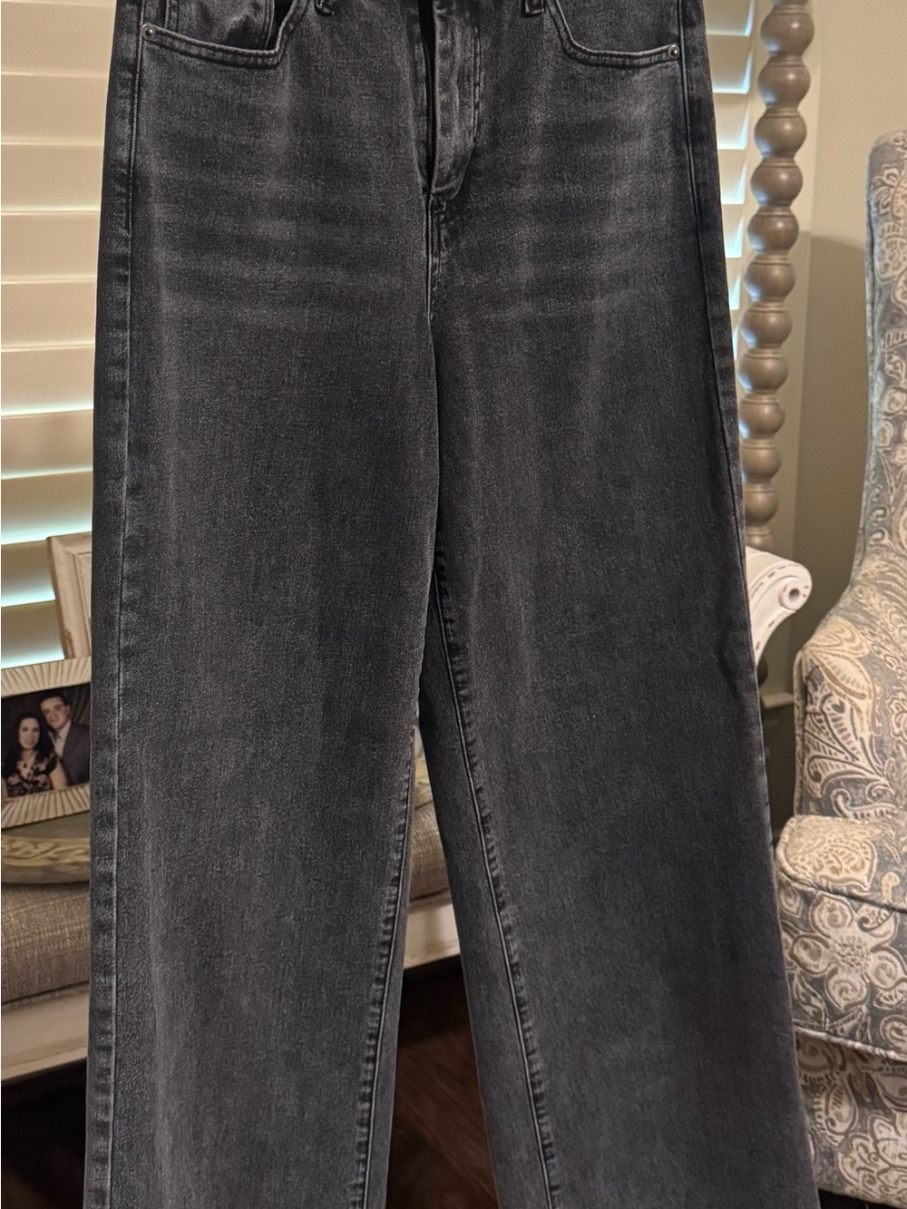 New York & Company High-Rise Wide Leg Jeans in Washed Black - Picture 3 of 8
